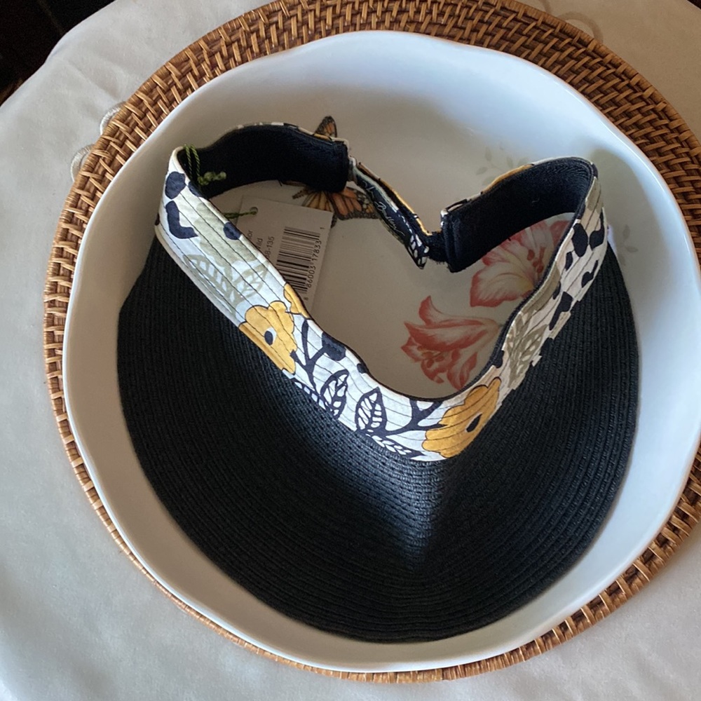 🌻SALE🌻 STRAW VISOR IN Go Wild